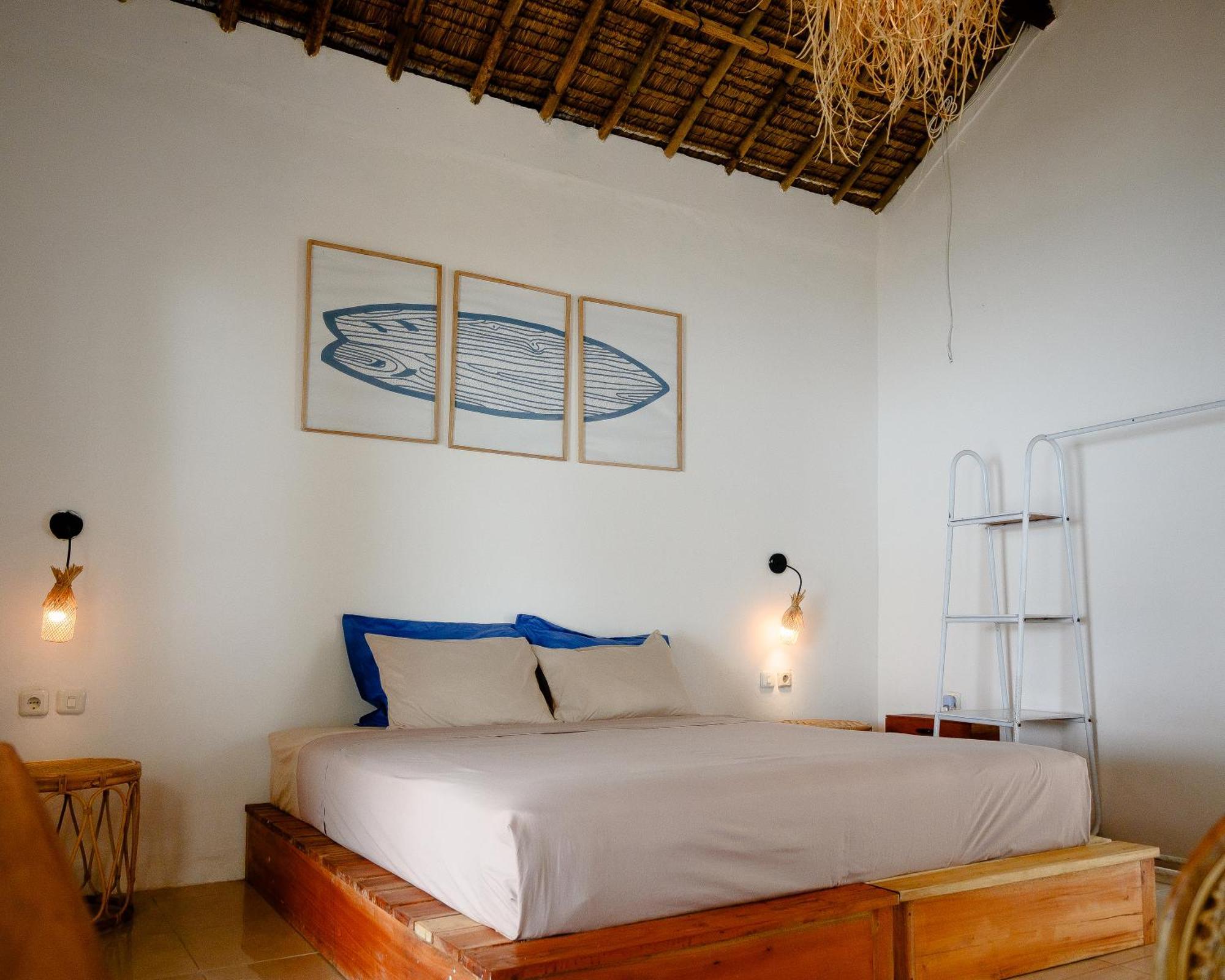 Отель Surf Shack Grupuk Бумбанг Экстерьер фото